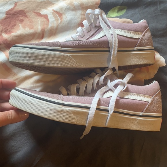 Vans - Picture 2 of 3